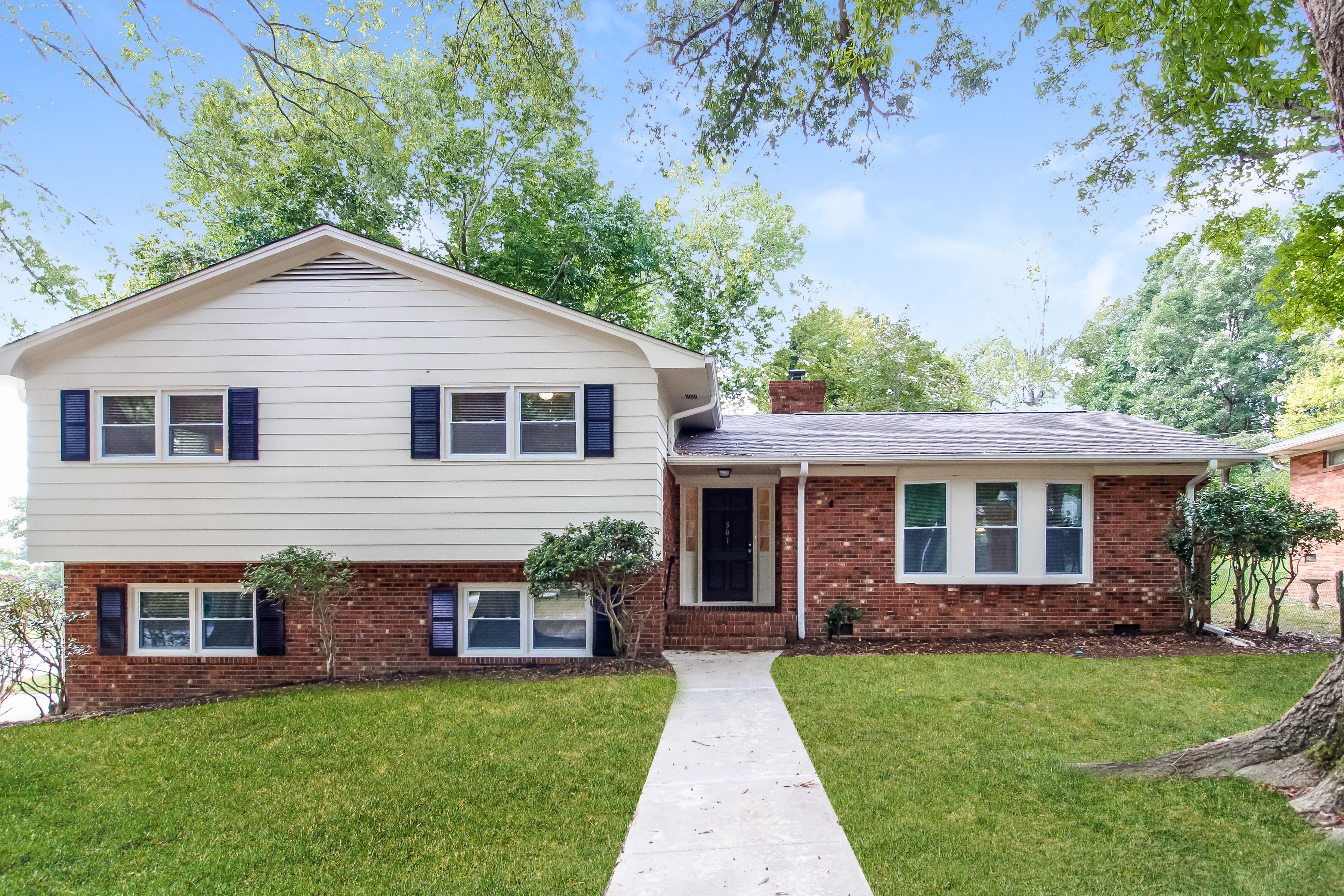501 FLORHAM DR HIGH POINT, NC 27262